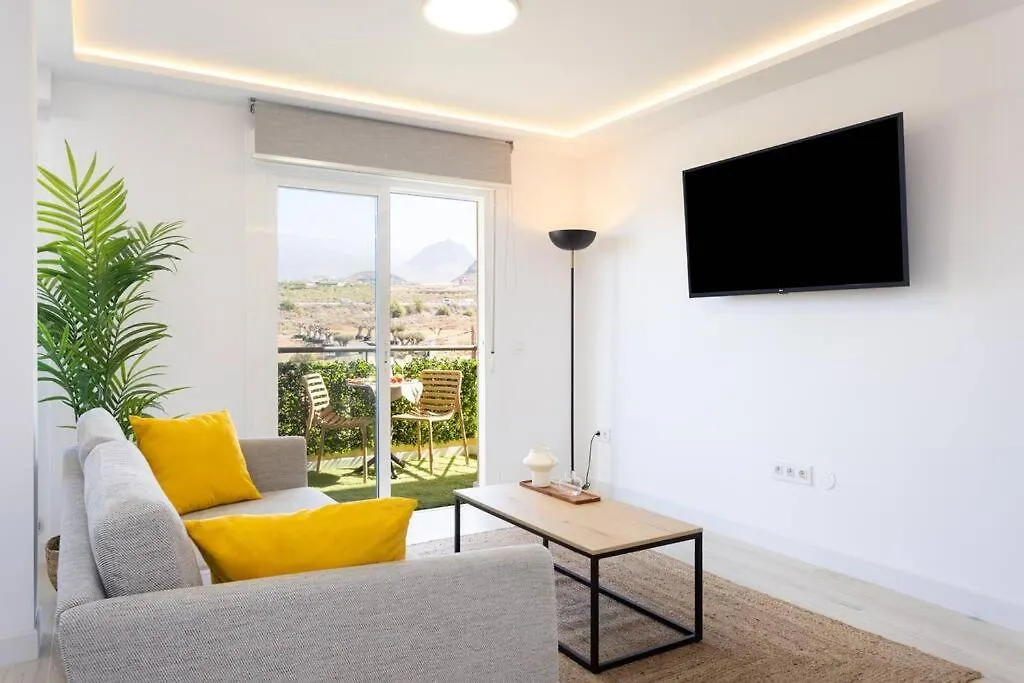 Sunnyland Apartment Arona Cho 0*,  Spanien