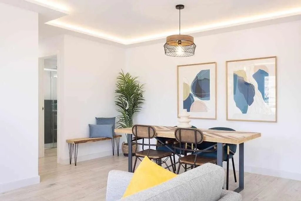 Sunnyland Apartment Arona Cho