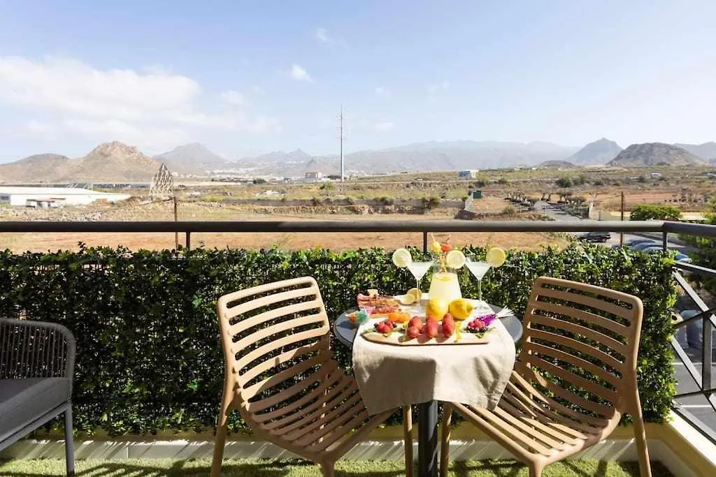 Sunnyland Apartment Arona Cho 0*,  Spanien